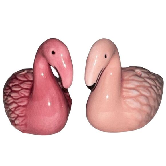 Mini Flamingos Salt and Pepper Shaker - Picture 1 of 3